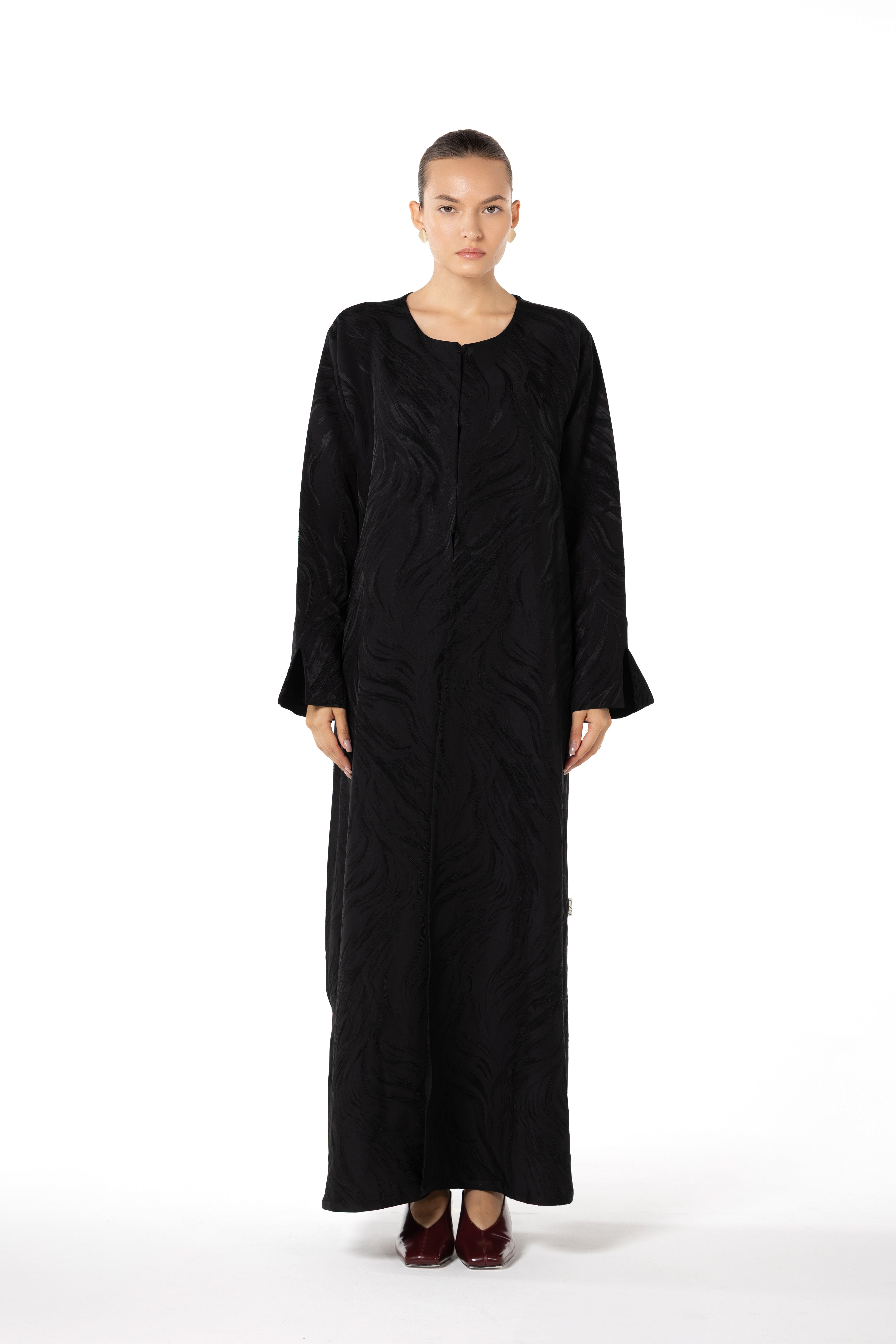 VELORA BLACK